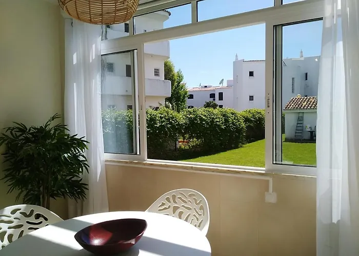 Apartman Garden View *