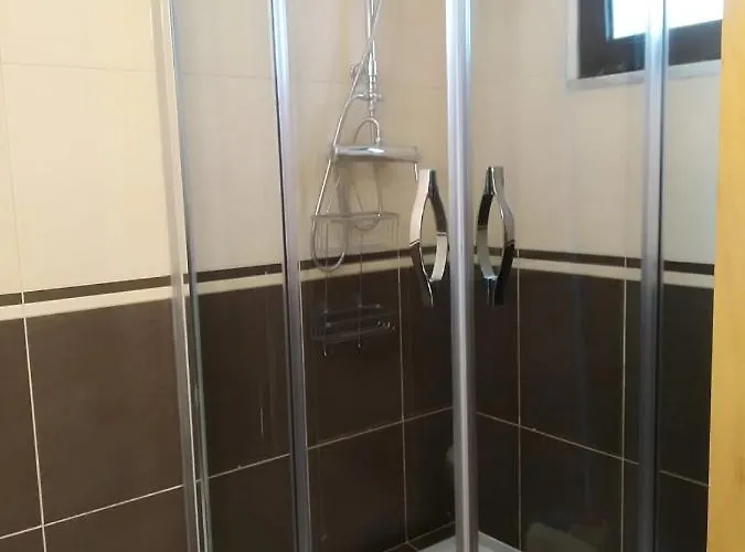 Garden View 公寓 *